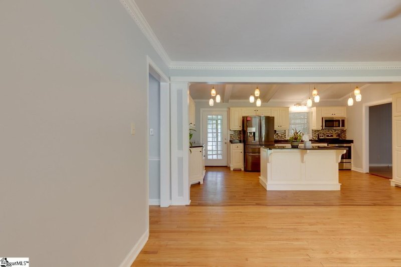 Property image 4 at 125 Bessie Avenue, Greer, SC 29651