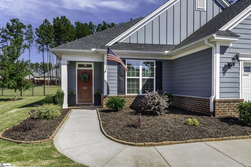Property image 2 at 310 S Harvest Moon Way, Easley, SC 29642