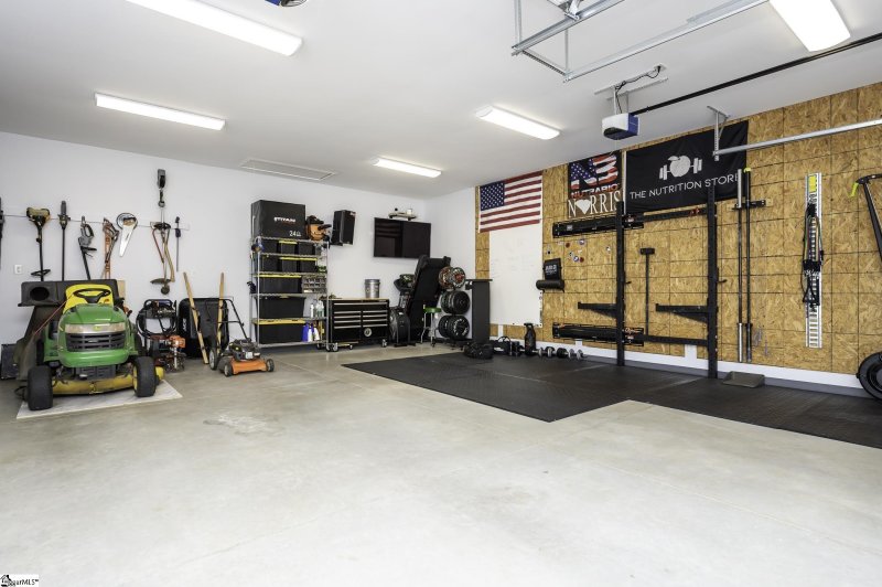 Property image 5 at 107 Vine Hill Road, Greenville, SC 29607