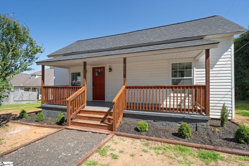 Property image 3 at 311 W Beattie Street, Liberty, SC 29657