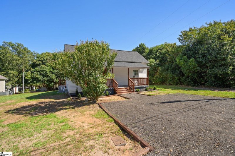 Property image 4 at 311 W Beattie Street, Liberty, SC 29657