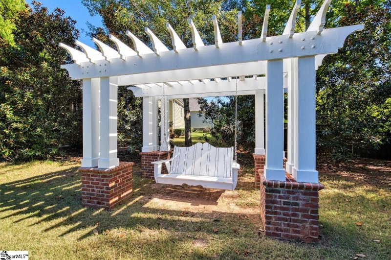 Property image 4 at 108 Carilion Lane, Greenville, SC 29617