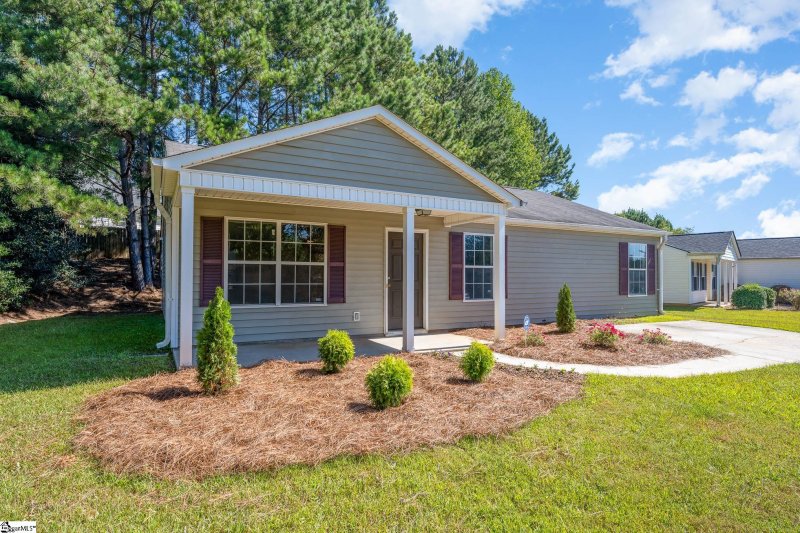 Property image 2 at 205 Hawksbill Drive, Easley, SC 29642