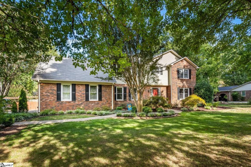 Property image 2 at 515 Lancelot Drive, Simpsonville, SC 29681