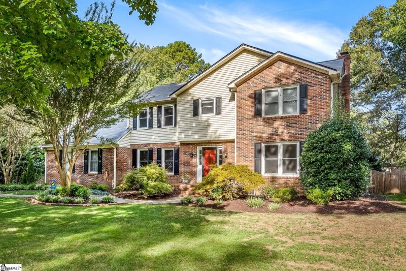 Property image 3 at 515 Lancelot Drive, Simpsonville, SC 29681