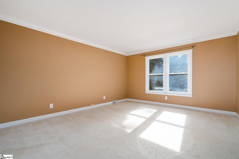 Property image 5 at 515 Lancelot Drive, Simpsonville, SC 29681