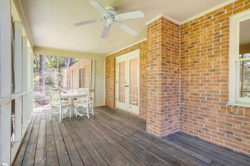 Property image 5 at 114 McDaniel Greene, Greenville, SC 29601