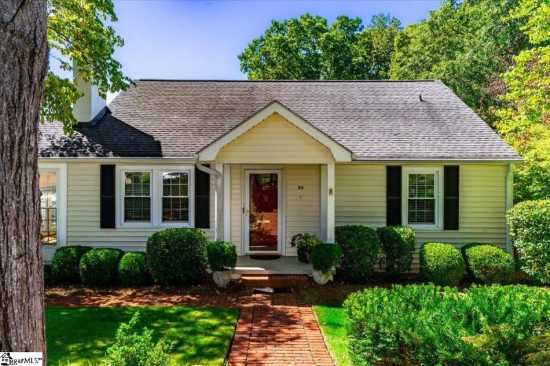 Property image 3 at 316 Longview Terrace, Greenville, SC 29605