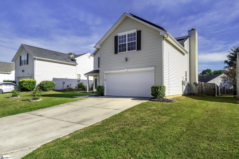 Property image 2 at 19 Hartwell Drive, Simpsonville, SC 29681