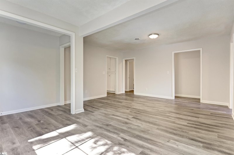 Property image 5 at 120 Crosby Circle, Greenville, SC 29605