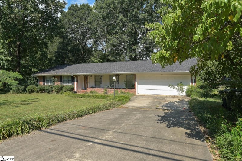 Property image 2 at 503 Strange Road, Taylors, SC 29687