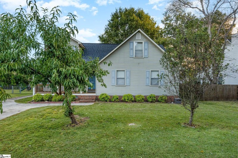 Property image 2 at 113 COURT Drive, Easley, SC 29642