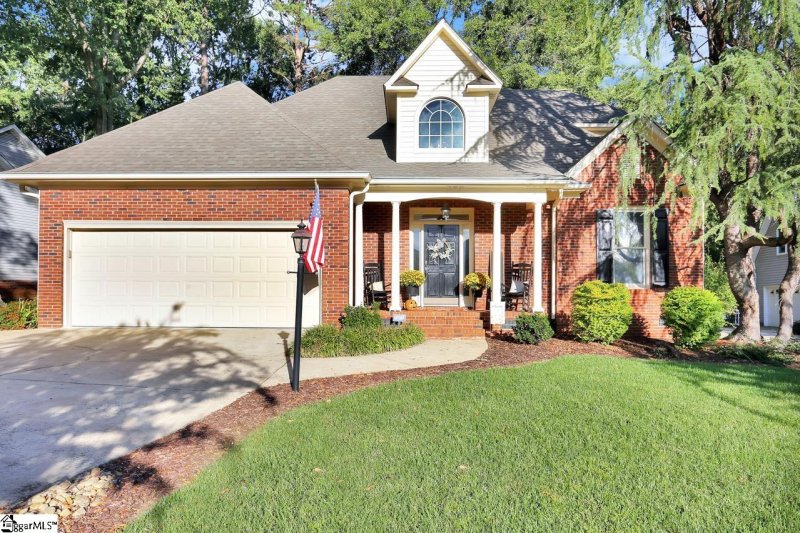 113 E Hypericum Lane