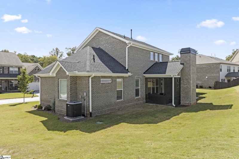 Property image 2 at 2 Park Vista Way, Greenville, SC 29617-7939