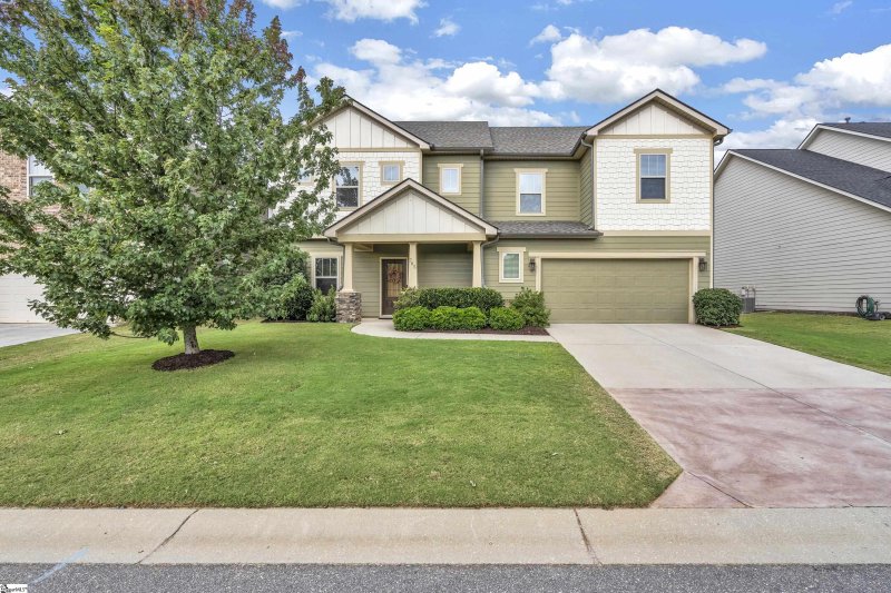 Property image 2 at 705 Roseclift Drive, Greer, SC 29651