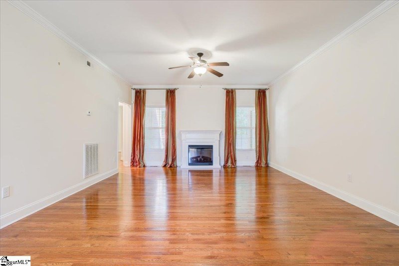 Property image 3 at 400 Redspire Drive, Greenville, SC 29617