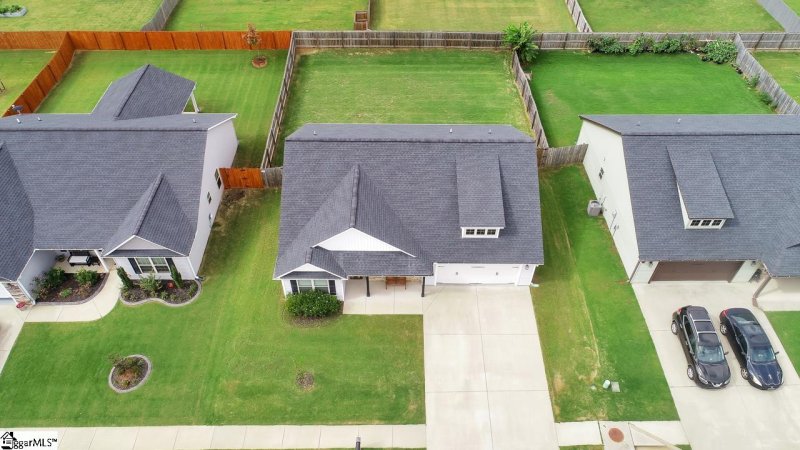 Property image 5 at 415 Peaksview Drive, Simpsonville, SC 29681