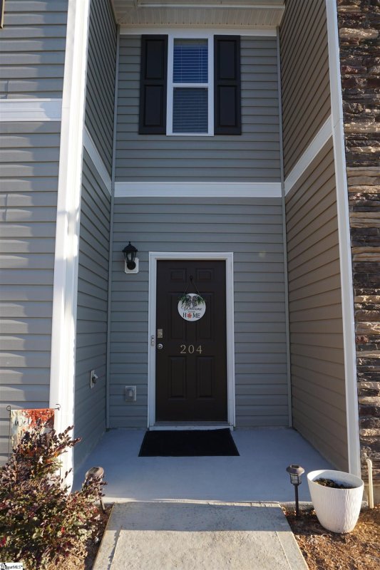 Property image 2 at 204 Southridge Court, Easley, SC 29642