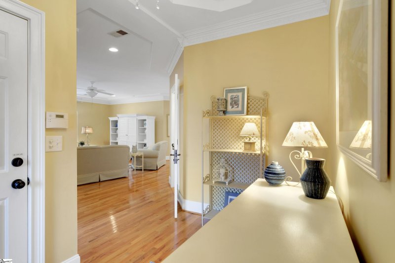Property image 5 at 200 Green Arbor Lane, Greenville, SC 29615
