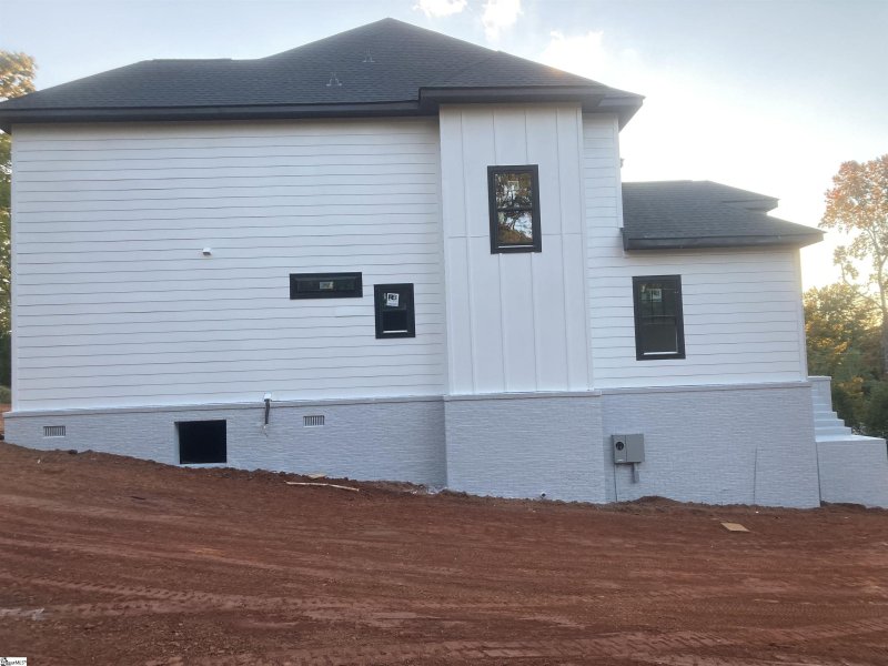 Property image 4 at 108 Augusta Street, Easley, SC 29640