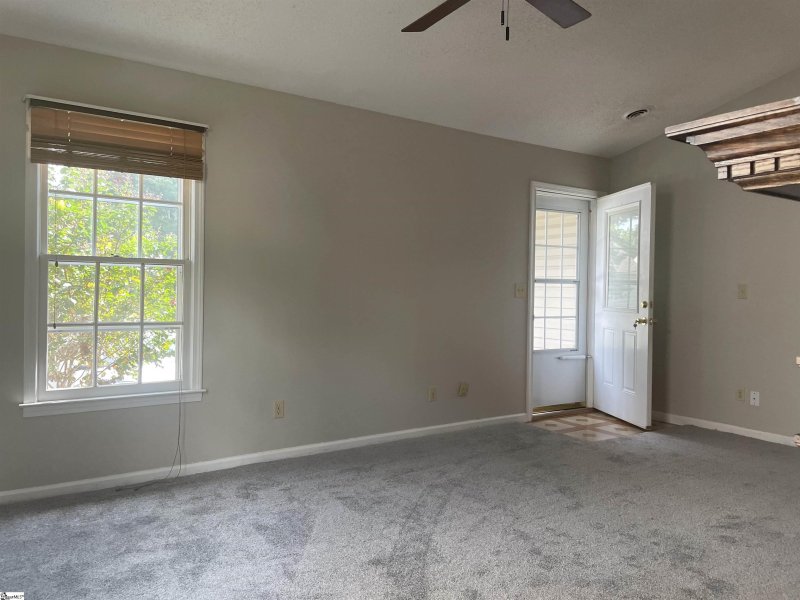 Property image 3 at 131 Daniel Court, Mauldin, SC 29662