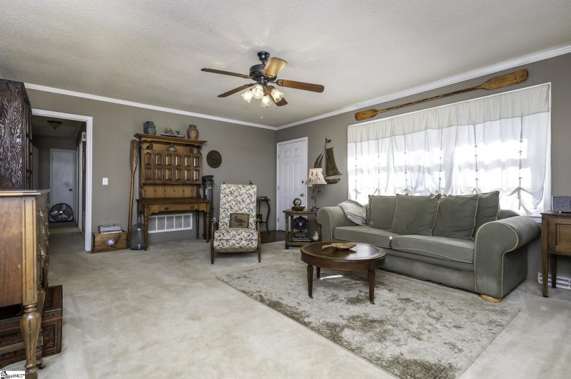 Property image 4 at 100 Eisenhower Street, Easley, SC 29642