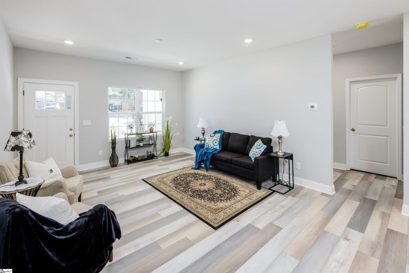 Property image 3 at 30 Ridge Court, Williamston, SC 29697