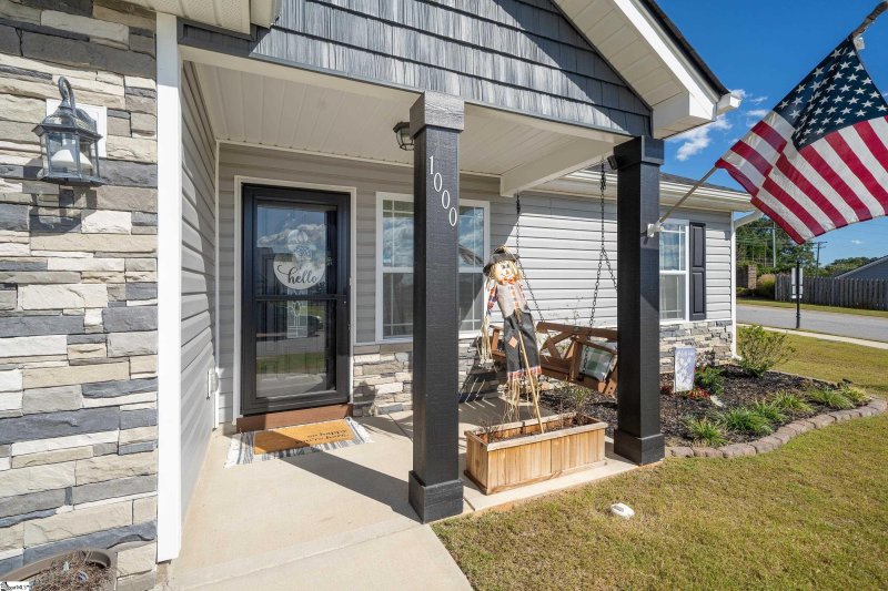 Property image 5 at 1000 Rosabella Lane, Greer, SC 29651