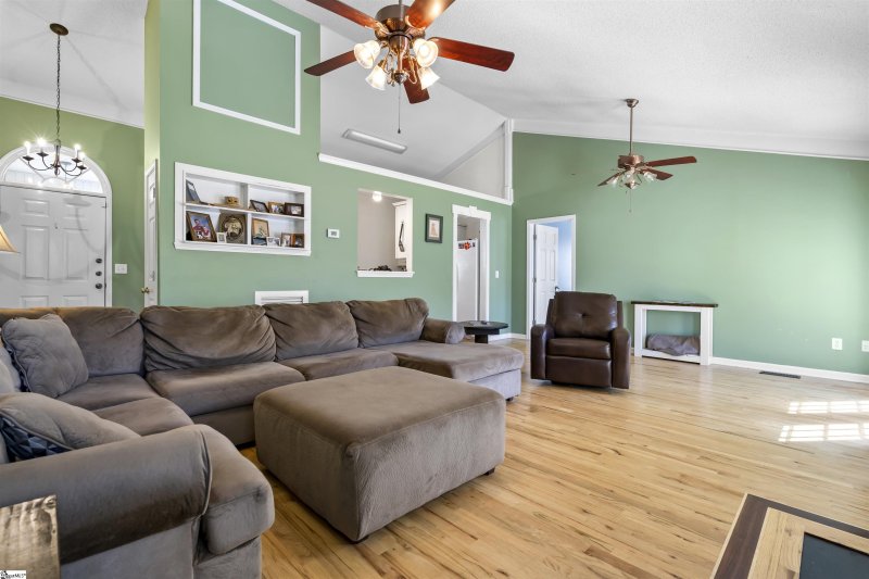 Property image 4 at 4 Knollvine Cove, Mauldin, SC 29662
