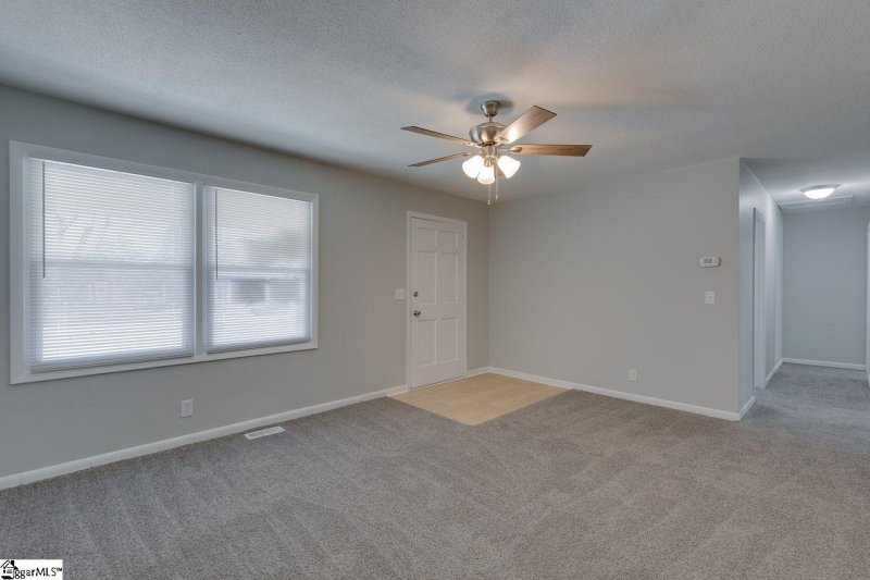 Property image 2 at 105 G Street, Williamston, SC 29697