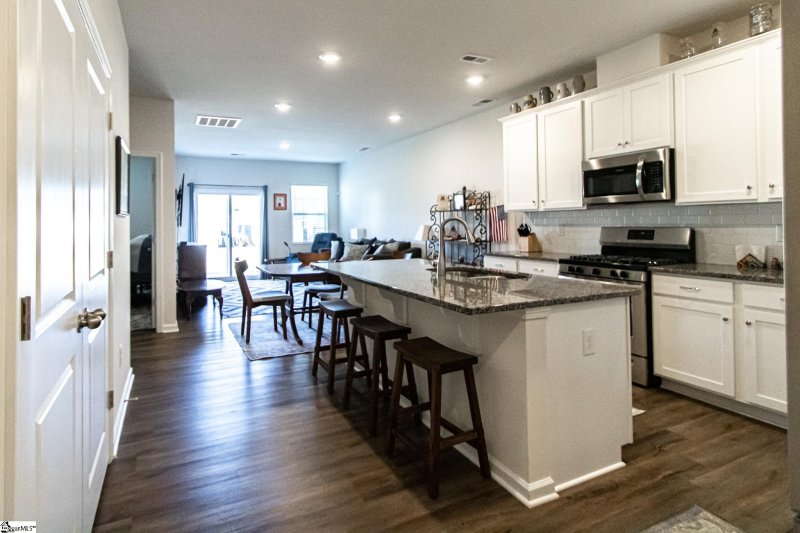 Property image 4 at 206 Jackpine Drive, Greer, SC 29651