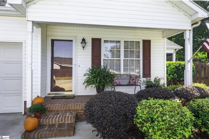 Property image 3 at 100 Herringbone Run, Easley, SC 29642