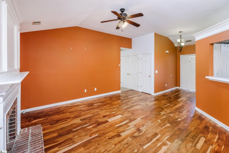 Property image 5 at 521 Omniwood Court, Greer, SC 29651-6946