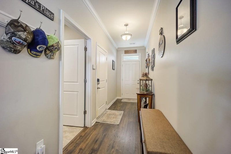 Property image 4 at 202 Arbor Woods Lane, Piedmont, SC 29673