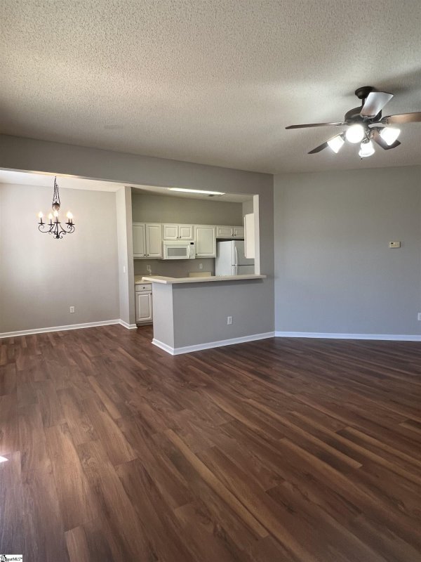 Property image 3 at 128 Marshland Lane, Greer, SC 29650