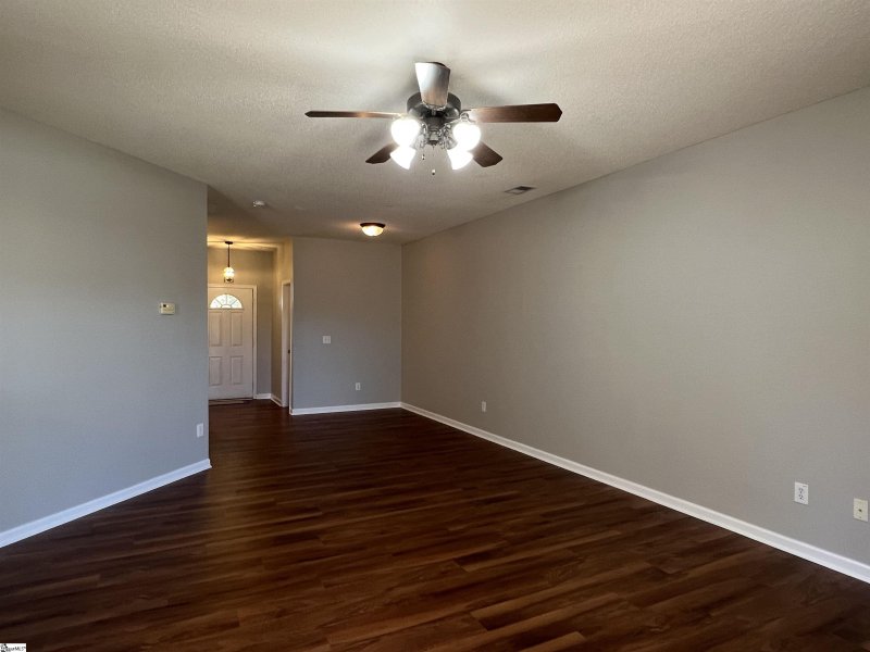 Property image 4 at 128 Marshland Lane, Greer, SC 29650