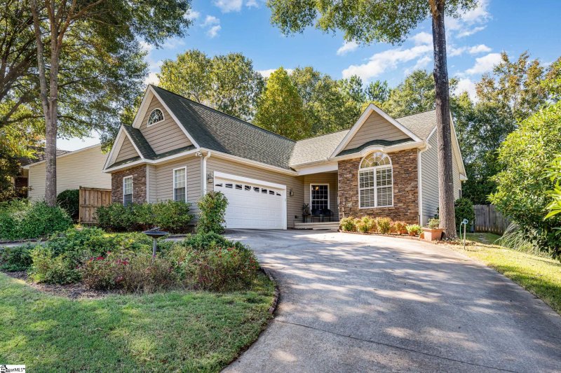 Property image 2 at 113 Ashton Lane, Anderson, SC 29621