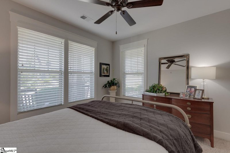 Property image 3 at 715 Lockhurst Drive, Simpsonville, SC 29681