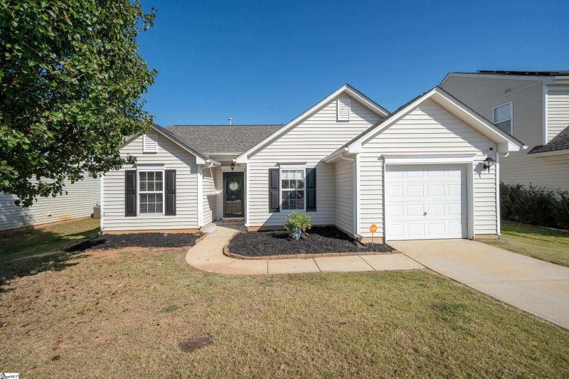 Property image 2 at 37 RIVERBED Drive, Greenville, SC 29605