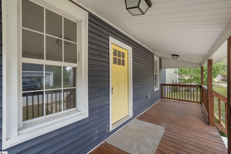 Property image 5 at 102 5th Street, Fountain Inn, SC 29644