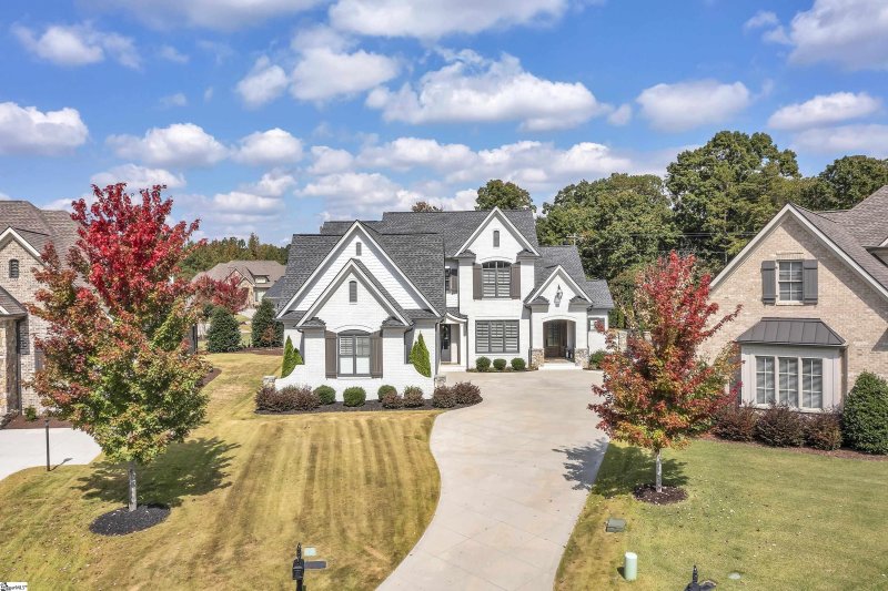 Property image 4 at 429 Cannie Clark Court, Simpsonville, SC 29681