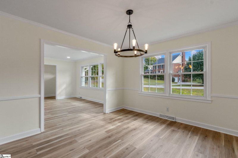 Property image 5 at 110 Spring Forest Road, Greenville, SC 29615