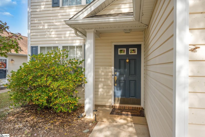 Property image 3 at 707 Highcrest Drive, Greenville, SC 29617