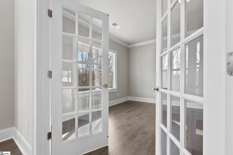 Property image 5 at 6 Peyton Lane, Simpsonville, SC 29681