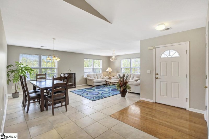 Property image 3 at 129 Saint James Court, Anderson, SC 29621