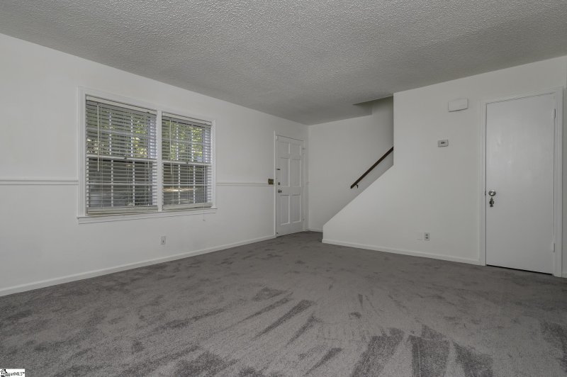 Property image 3 at 118 Pine Creek Court Extension, Greenville, SC 29605