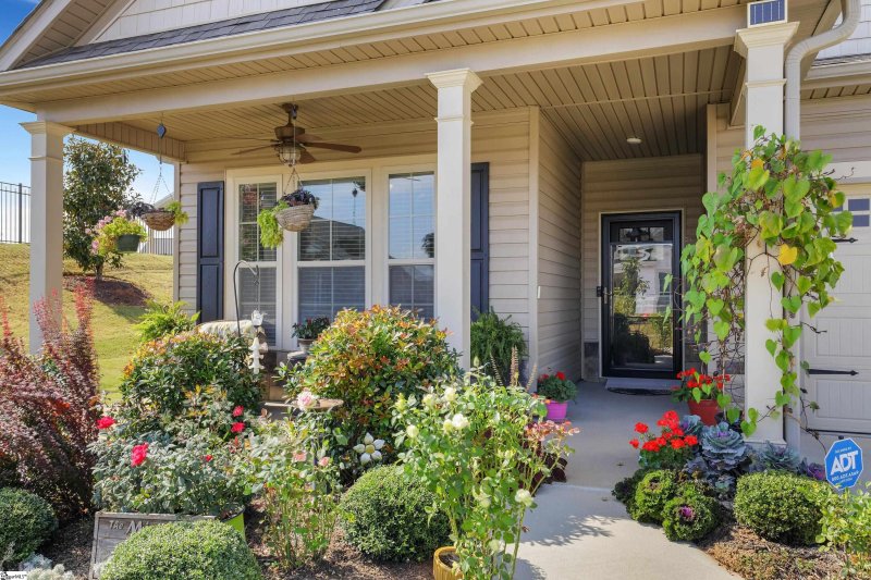 Property image 3 at 921 Deepwood Court, Boiling Springs, SC 29316-6182