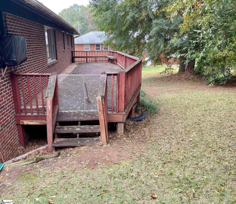 Property image 2 at 3 French Lane, Greenville, SC 29605