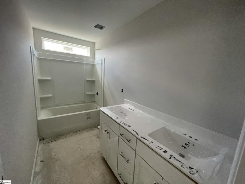 Property image 4 at 363 Intrepid Court, Greer, SC 29650