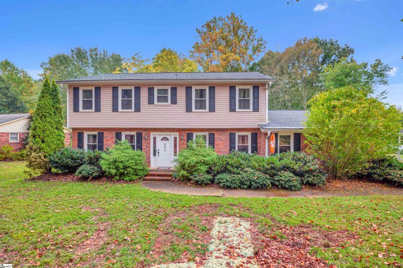 403 Knollwood Drive